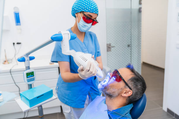 Best Walk-In Emergency Dentist in Red Oaks Mill, NY